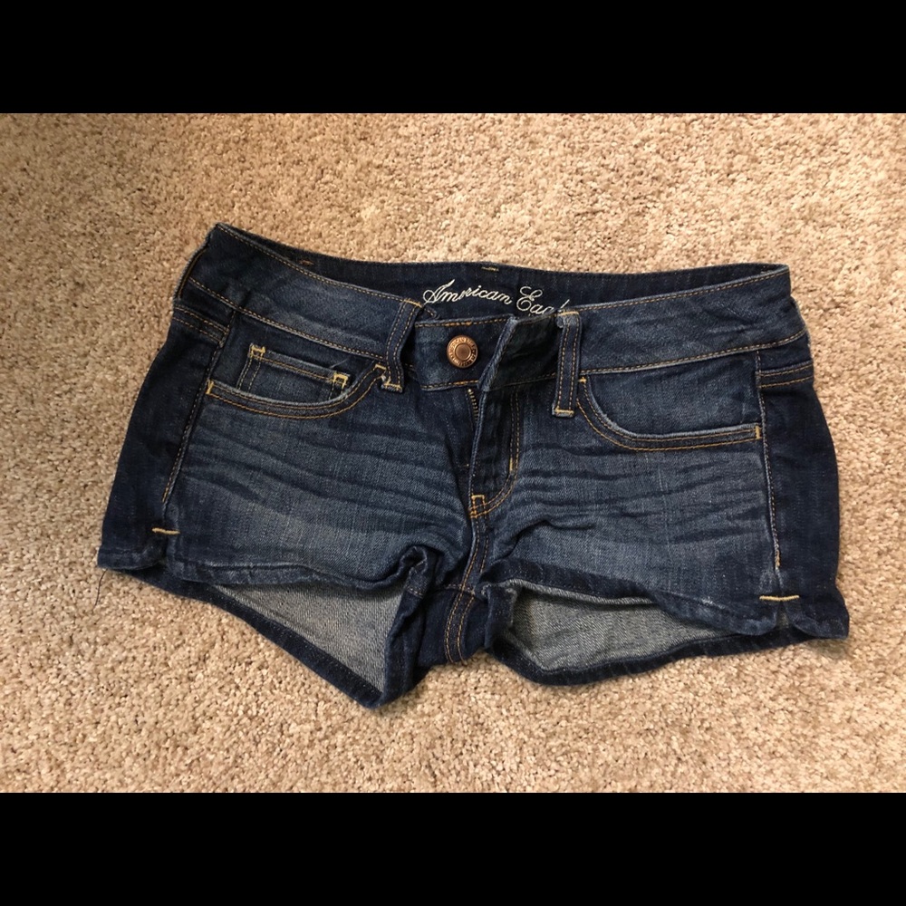 Women’s  American Eagle jean shorts